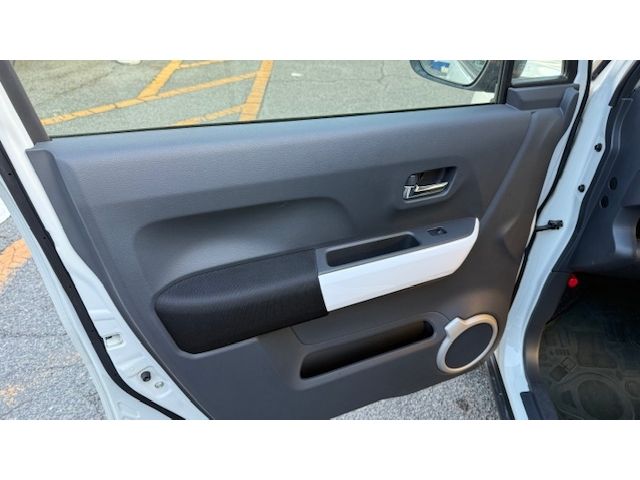 SUZUKI HUSTLER 2017 Image 31