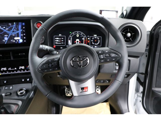 TOYOTA GR YARIS 2025 Image 31