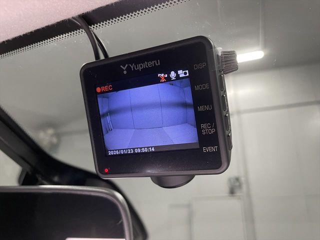 NISSAN SERENA  S-HYBRID 2017 Image 31