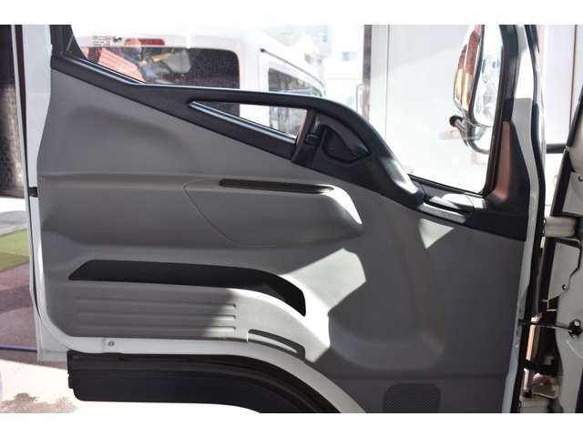 MITSUBISHI CANTER 2019 Image 31