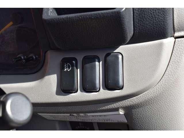 MITSUBISHI CANTER 2019 Image 31