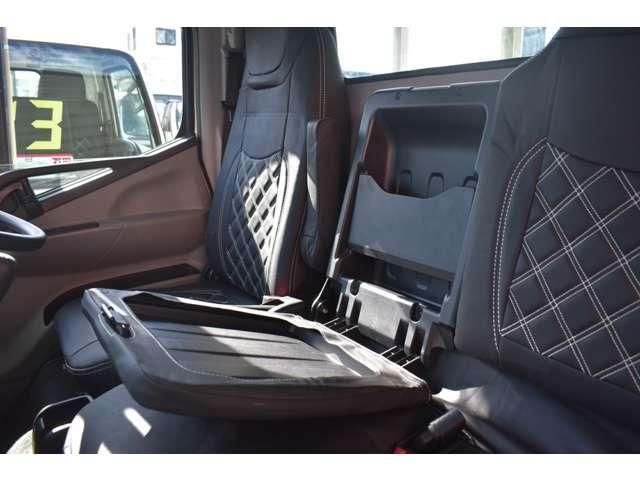 MITSUBISHI CANTER 2019 Image 31