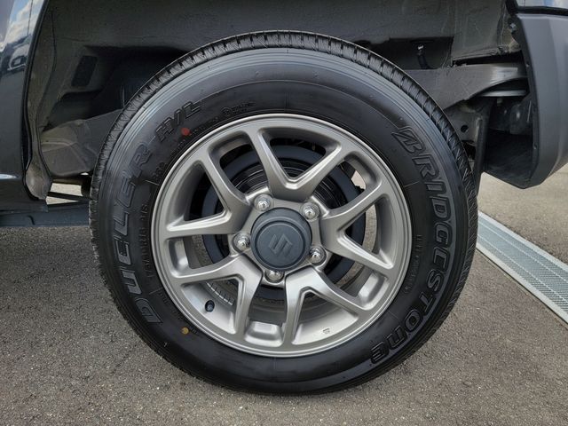 SUZUKI JIMNY 4WD 2023 Image 31