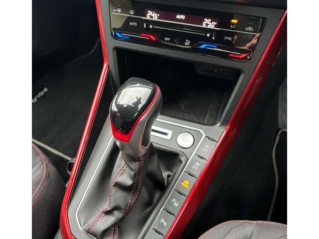 VOLKSWAGEN POLO GTI 2023 Image 31