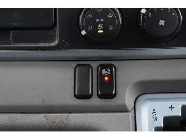 MITSUBISHI CANTER 2017 Image 31