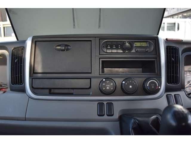 MITSUBISHI CANTER 2016 Image 31