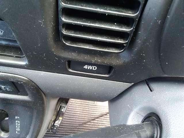 DAIHATSU HIJET CARGO 4WD 2015 Image 31