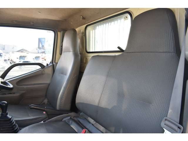 HINO DUTRO 2013 Image 31