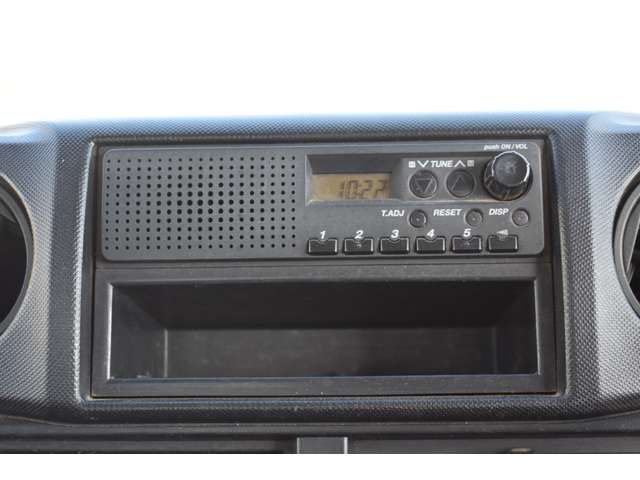 HINO DUTRO 2013 Image 31