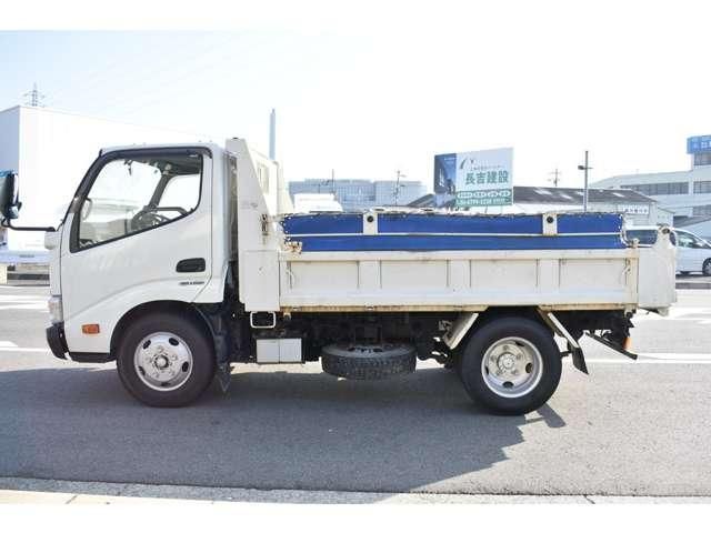 HINO DUTRO 2013 Image 31