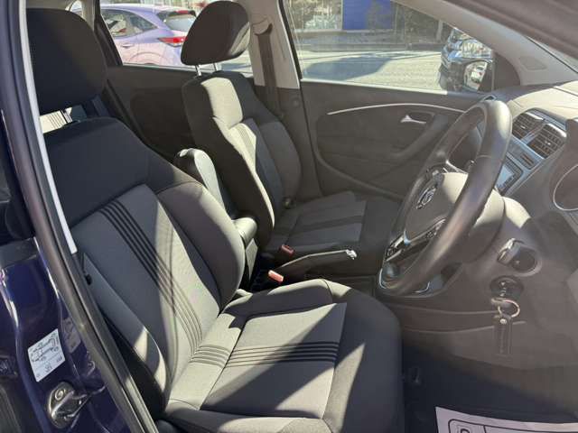 VOLKSWAGEN POLO 2016 Image 31