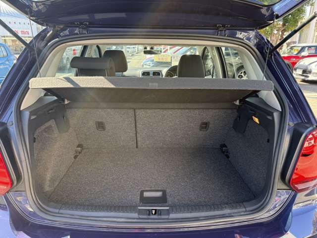 VOLKSWAGEN POLO 2016 Image 31