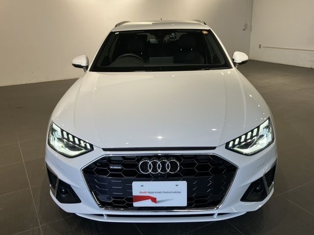 AUDI A4 AVANT 2021 Image 31