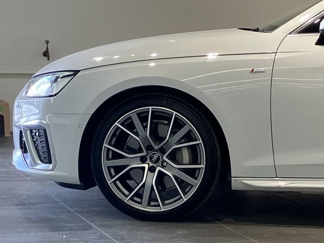 AUDI A4 AVANT 2021 Image 31