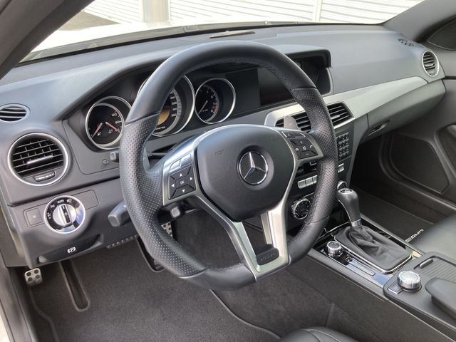 AMG C CLASS COUPE 2012 Image 31