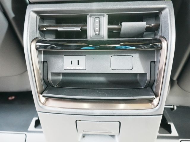 TOYOTA ALPHARD HYBRID 2025 Image 31