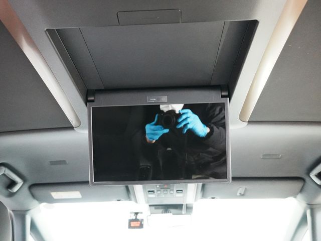 TOYOTA ALPHARD HYBRID 2025 Image 31