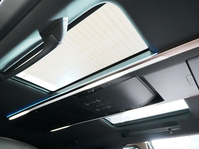 TOYOTA ALPHARD HYBRID 2025 Image 31