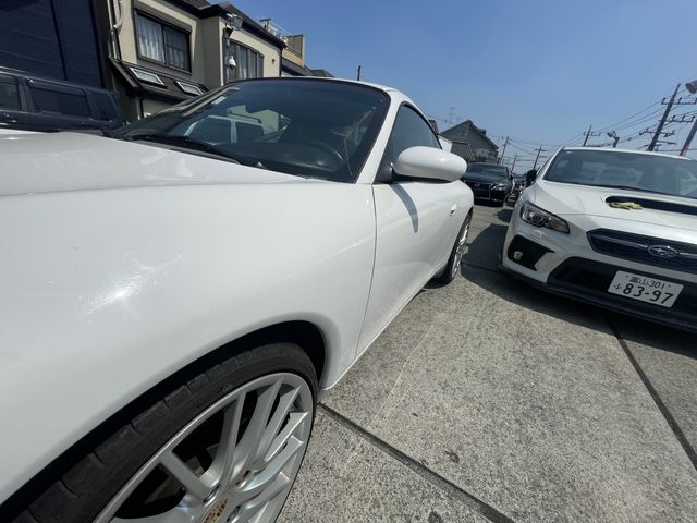 PORSCHE 911 2002 Image 31