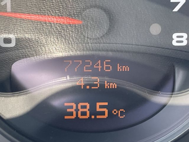 PORSCHE 911 2002 Image 31