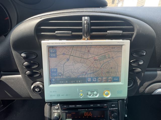 PORSCHE 911 2002 Image 31