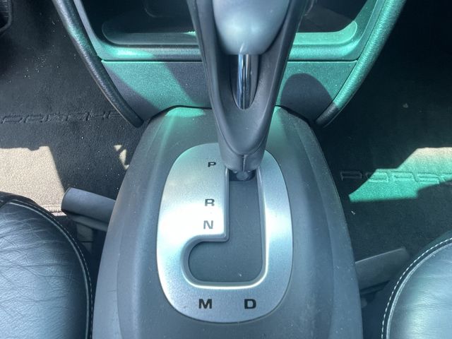 PORSCHE 911 2002 Image 31