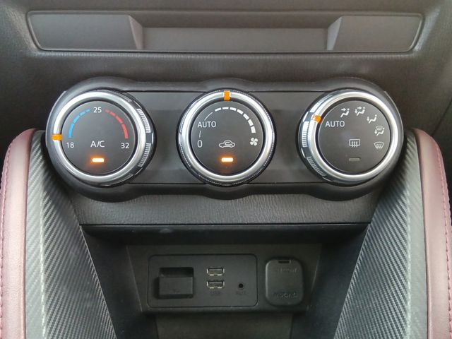 MAZDA CX-3 2015 Image 31