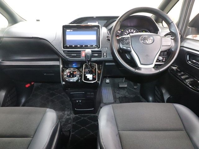 TOYOTA NOAH 2020 Image 31