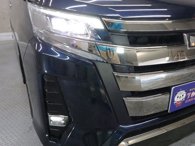 TOYOTA NOAH 2020 Image 31