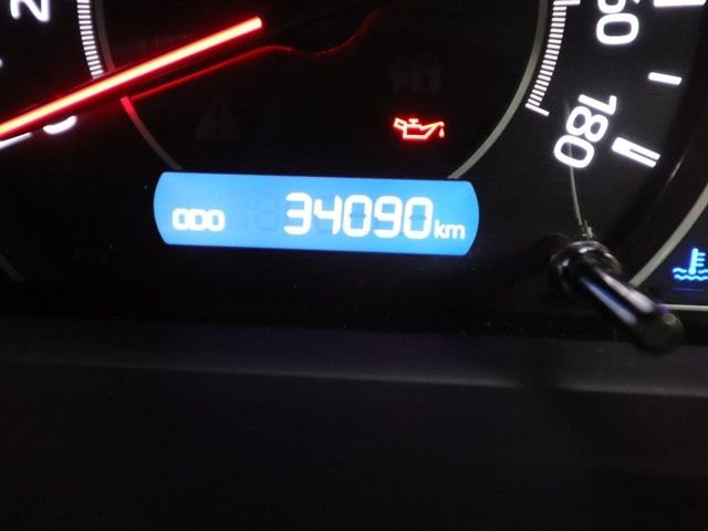 TOYOTA NOAH 2018 Image 31