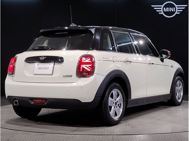 BMW MINI COOPER 5DOOR 2021 Image 31