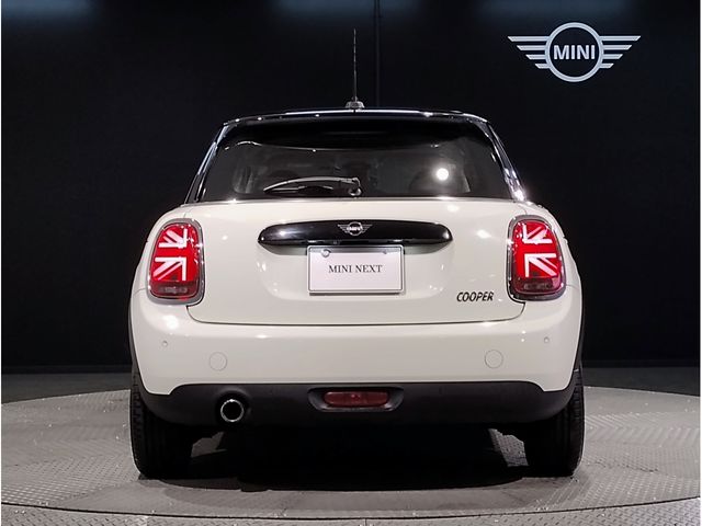 BMW MINI COOPER 5DOOR 2021 Image 31