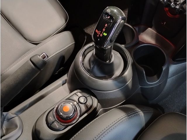 BMW MINI COOPER 5DOOR 2021 Image 31