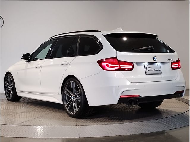 BMW 3SERIES TOURING 2018 Image 31