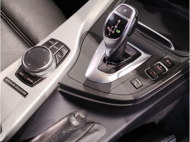 BMW 3SERIES TOURING 2018 Image 31