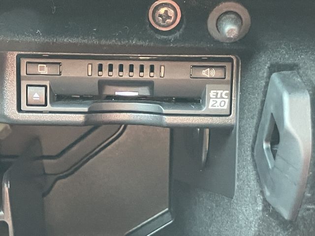 TOYOTA LEXUS IS300H 2024 Image 31