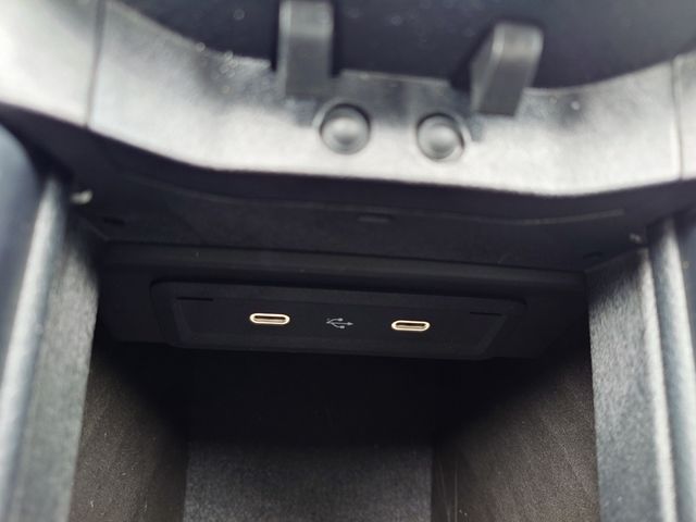 MERCEDES BENZ CLA SH 2024 Image 31