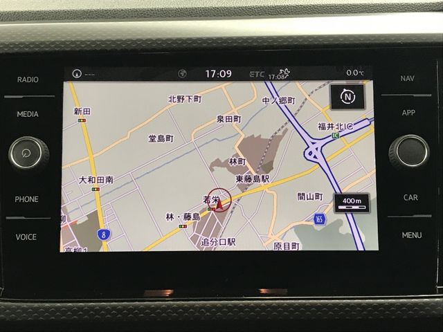 VOLKSWAGEN T-CROSS 2020 Image 31