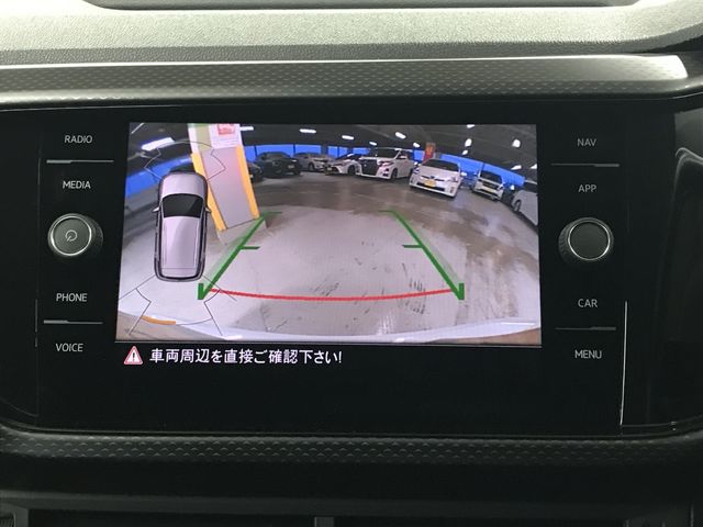 VOLKSWAGEN T-CROSS 2020 Image 31