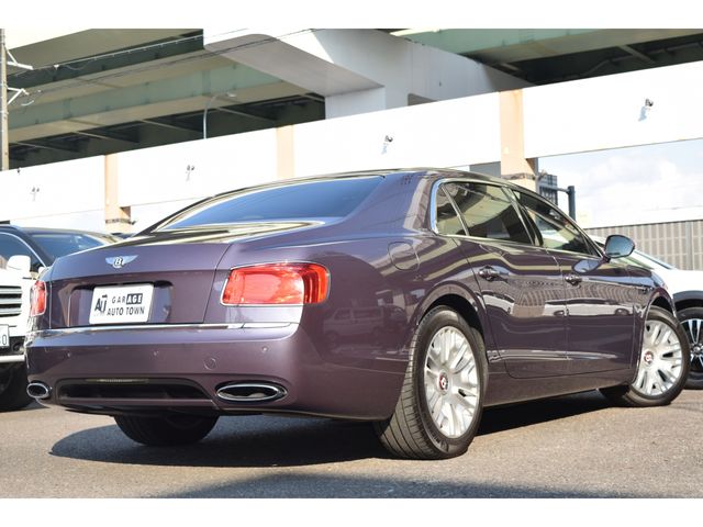 BENTLEY BENTLEY 2016 Image 31