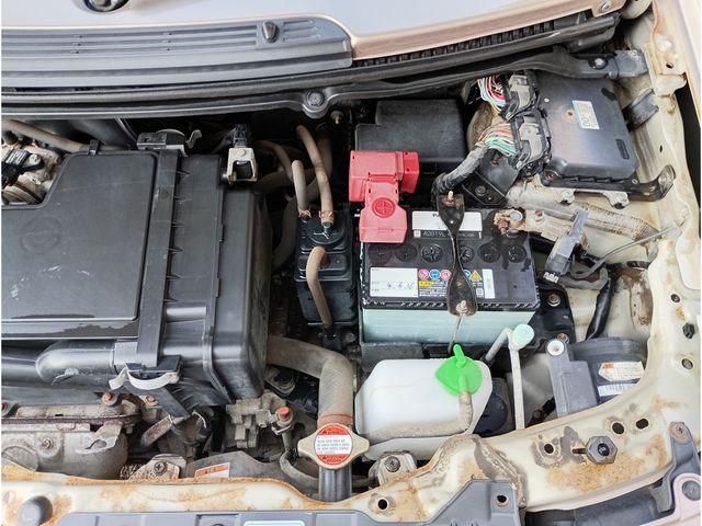 SUZUKI ALTO LAPIN CHOCOLAT 2013 Image 31