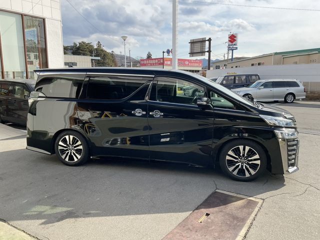 TOYOTA VELLFIRE 2018 Image 31