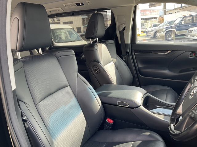 TOYOTA VELLFIRE 2018 Image 31