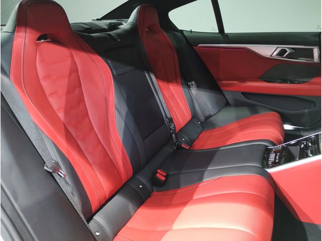 BMW 8SERIES GRAN COU 2024 Image 31