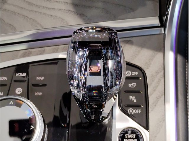 BMW 8SERIES GRAN COU 2024 Image 31