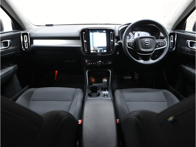 VOLVO XC40 2020 Image 31