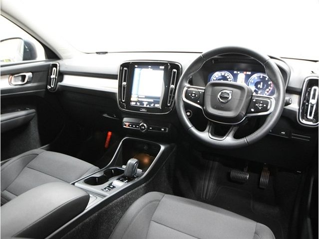 VOLVO XC40 2020 Image 31