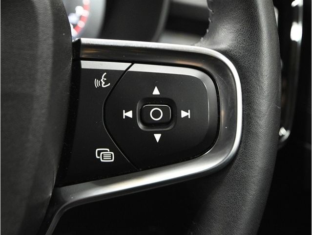 VOLVO XC40 2020 Image 31