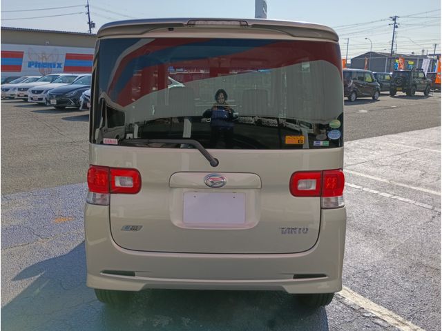 DAIHATSU TANTO 2013 Image 31