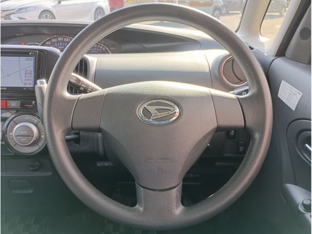 DAIHATSU TANTO 2013 Image 31